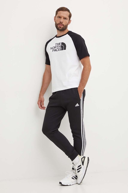 Bavlnené tričko The North Face M S/S Raglan Easy Tee NF0A87N7FN41 biela SS24