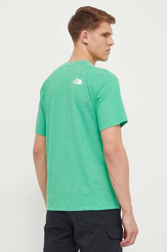 Športové tričko The North Face Foundation NF0A87FQPPO1 zelená SS24