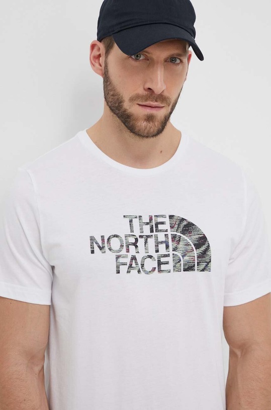 The North Face tricou din bumbac print alb NF0A87N5YPO1