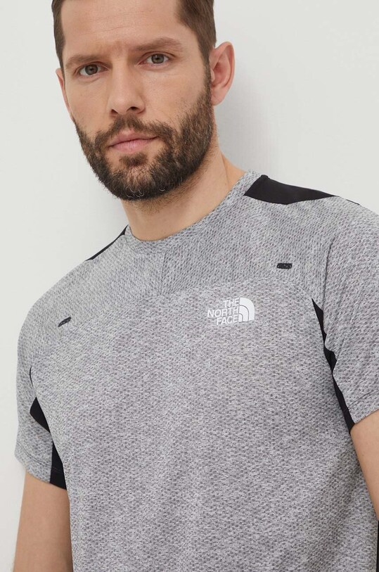 Sportovní tričko The North Face Mountain Athletics Lab šedá NF0A87CGRID1