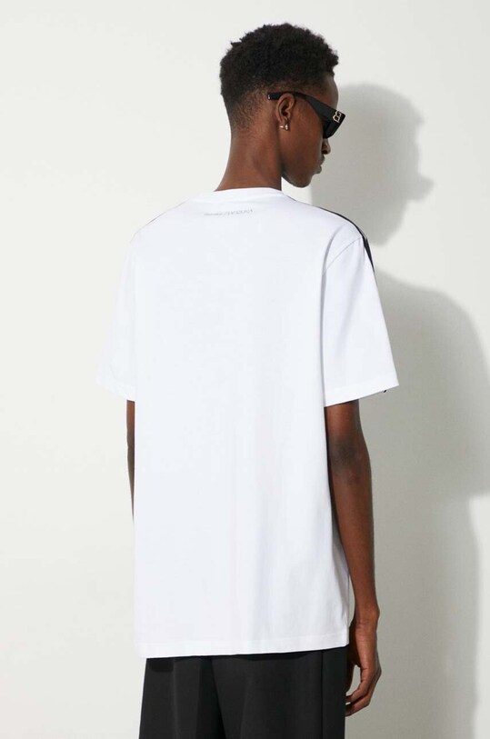 Oblečenie Bavlnené tričko adidas Originals Tee IV9470 biela