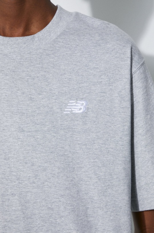 Памучна тениска New Balance Essentials Cotton MT41509AG