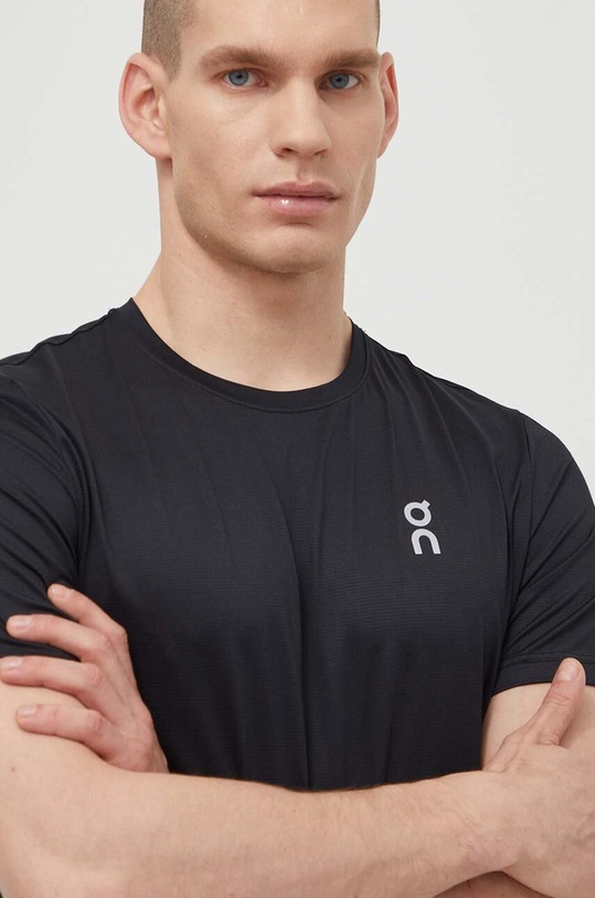 ON Running t-shirt do biegania Core czarny 1ME10430553