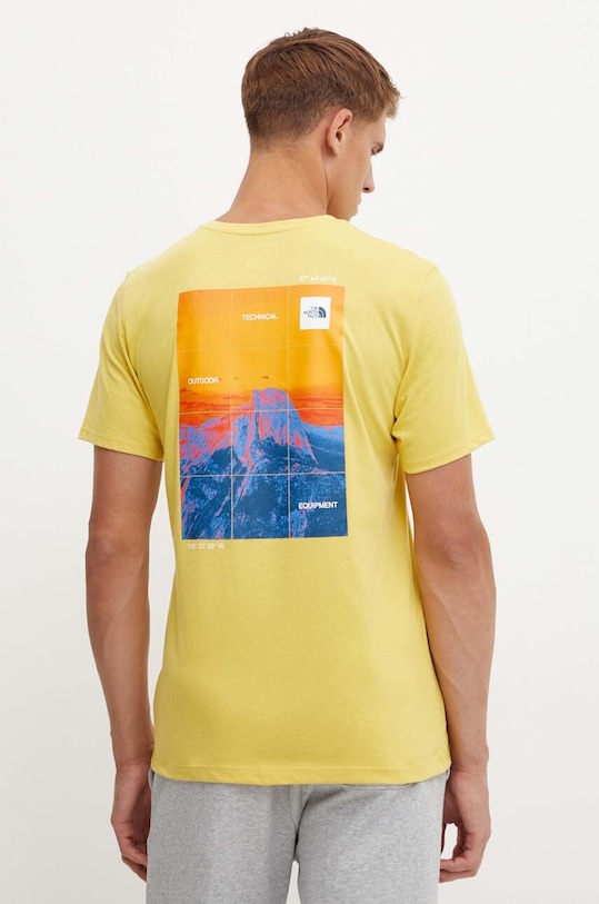 Odzież The North Face t-shirt sportowy Foundation Heatgraphic NF0A882XQOA1 żółty