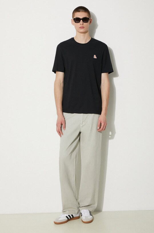 Хлопковая футболка Maison Kitsuné Chillax Fox Patch Regular Tee Shirt LM00110KJ0008 чёрный AW24