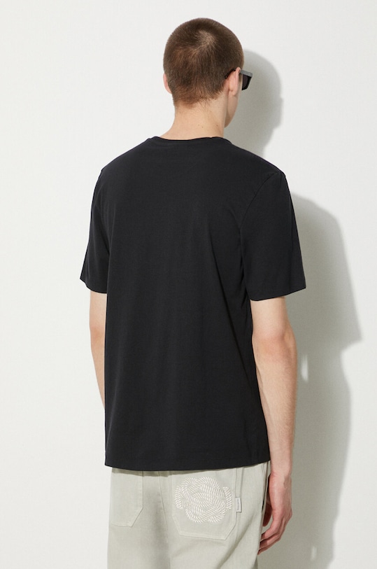 Одежда Хлопковая футболка Maison Kitsuné Chillax Fox Patch Regular Tee Shirt LM00110KJ0008 чёрный