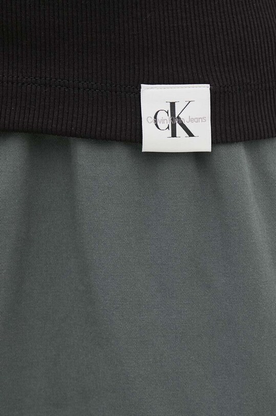 Μπλουζάκι Calvin Klein Jeans J30J325302 μαύρο