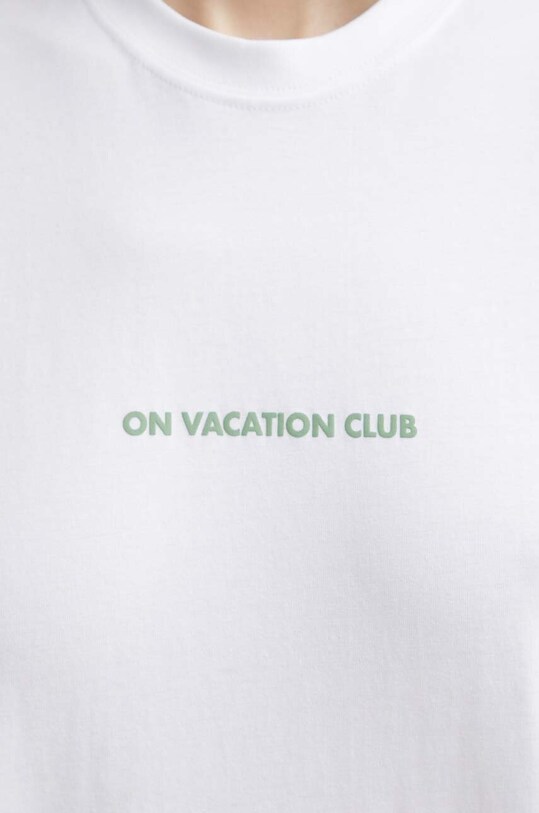 Бавовняна футболка On Vacation Bubbly OVC.T147