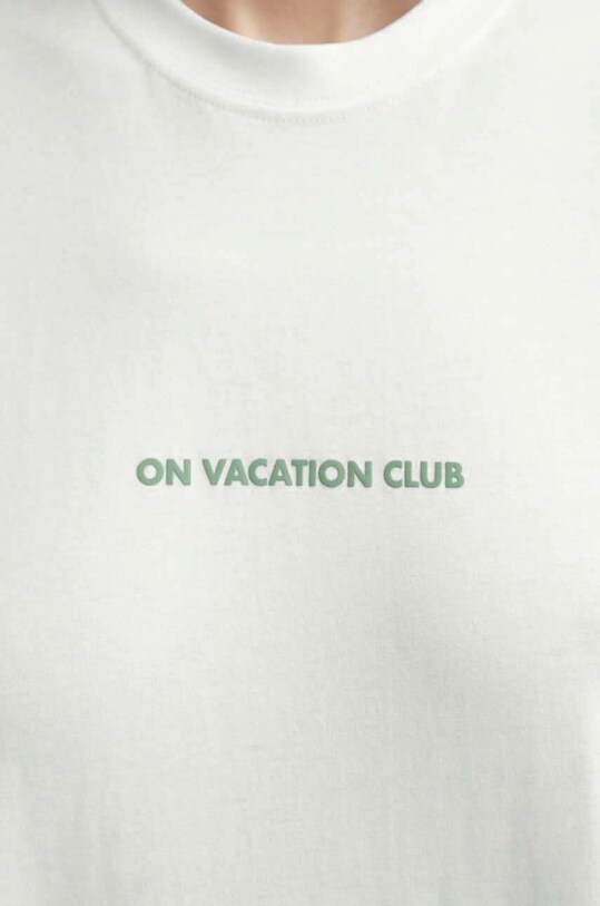 Бавовняна футболка On Vacation Bubbly OVC.T147
