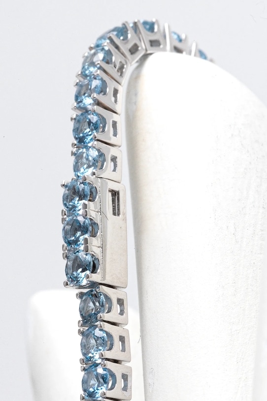 Stříbrný náramek HATTON LABS Classic Tennis Bracelet S HL.W4.801.08 modrá SS25