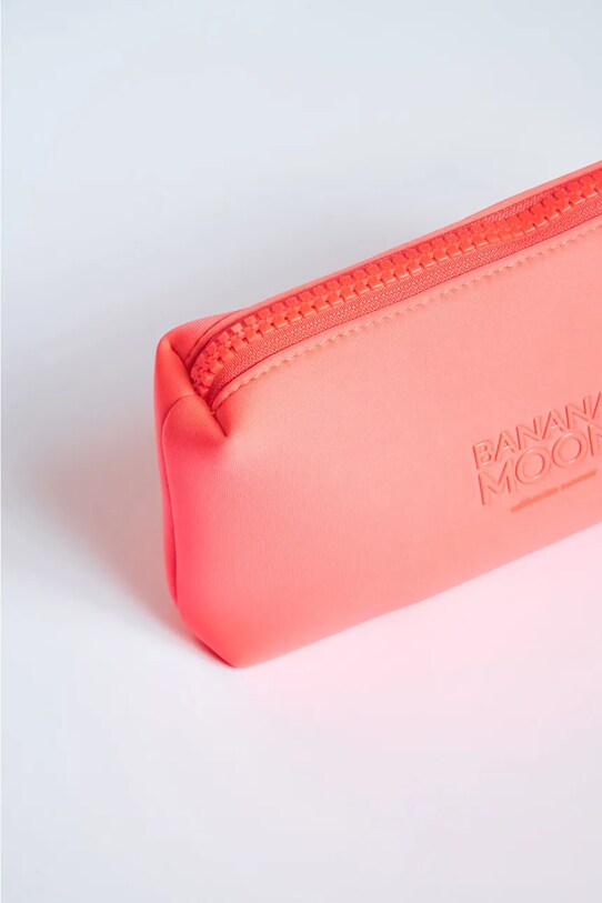 Νεσεσέρ καλλυντικών Banana Moon Pouch NEON.POUCH ροζ SS25