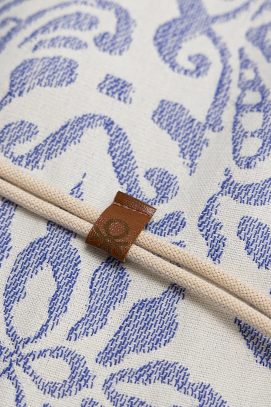 United Colors of Benetton prosop de plajă din bumbac albastru 665N1800T