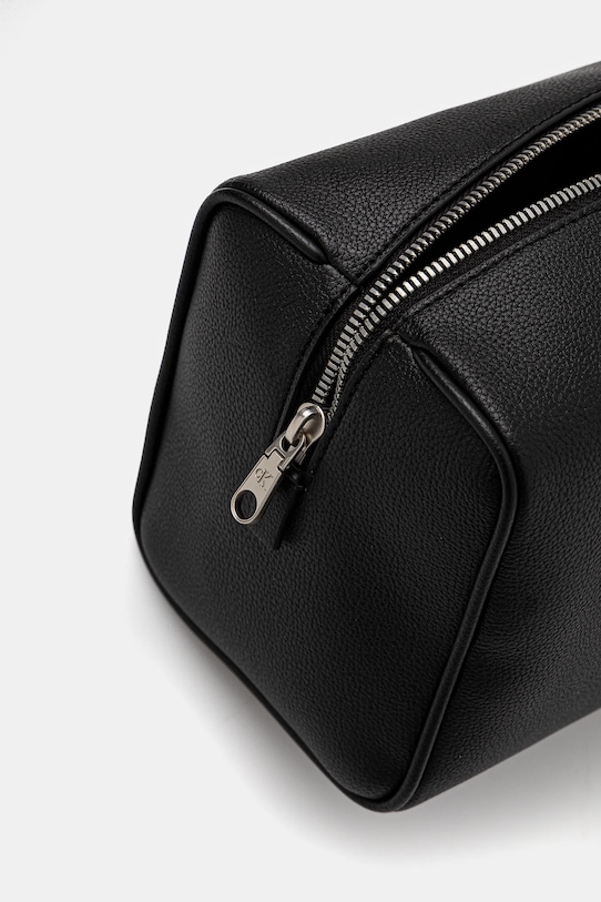 Косметичка Calvin Klein Jeans чорний LV04G1042G