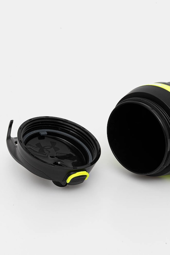 Akcesoria Under Armour bidon 1.9 L UA70020 zielony