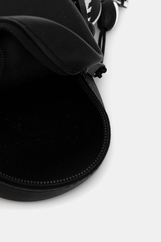 Nike pokrowiec wodoodporny NESSE139 czarny