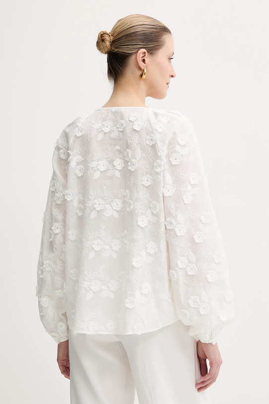 Ρούχα Μπλουζάκι Guess PELARI W5GH0Y.WHAJ0 λευκό