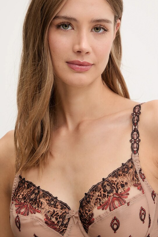 Îmbrăcăminte Chantelle sutien C26010 maro