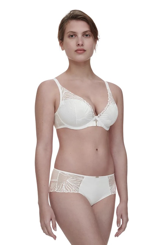 Сутиен Chantelle C15YNA бял