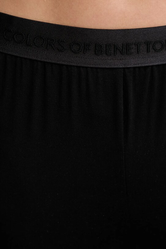 United Colors of Benetton spodnie piżamowe czarny 36MX3F047
