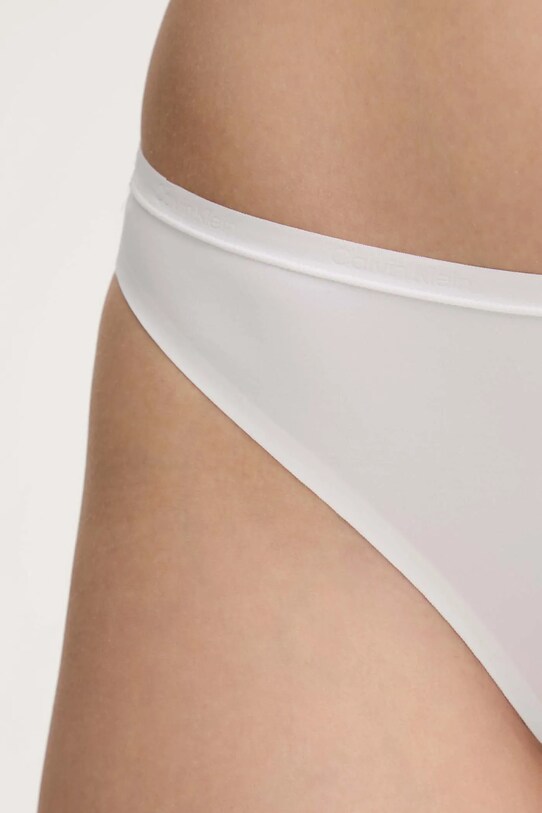 Calvin Klein Underwear tanga alb LV00QF7820