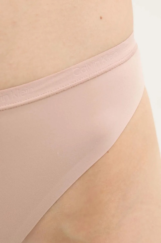 Calvin Klein Underwear stringi beżowy LV00QF7820