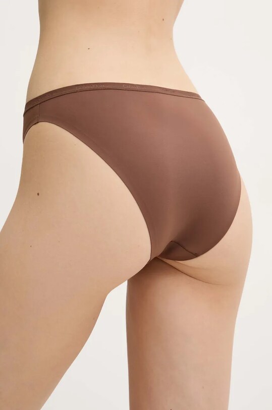 Труси Calvin Klein Underwear LV00QF8253 коричневий SS25