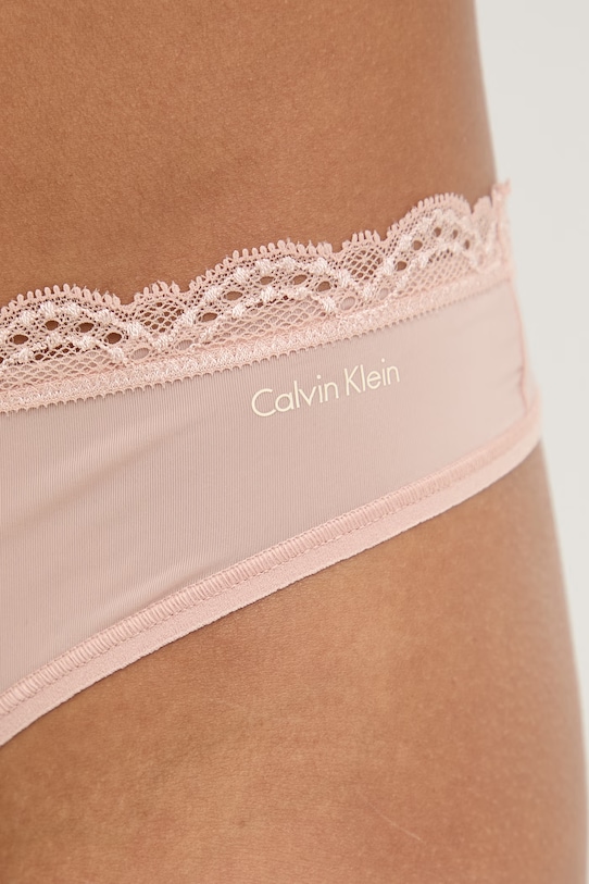 Calvin Klein Underwear stringi damskie beżowy LV00QD5270