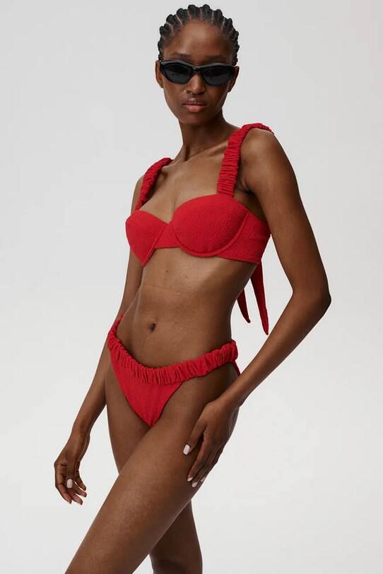 Undress Code slip da bikini Girlish Charm Bikini Bottom 923 rosso SS25