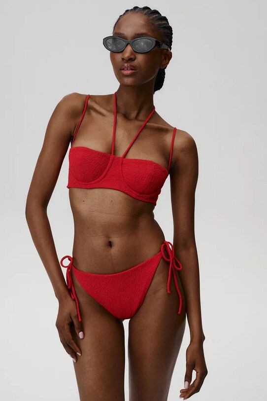 Plavková podprsenka Undress Code Off Duty Bikini Top červená 926