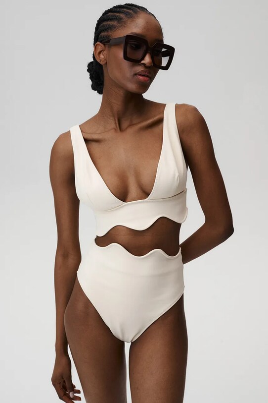 Undress Code sutien de baie Bardot Bikini Top moale bej 929