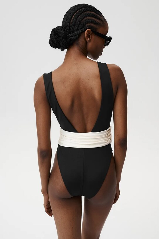 Oblečenie Jednodielne plavky Undress Code Aura Swimsuit 937 čierna