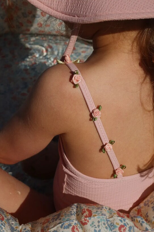 Konges Sløjd costum de baie dintr-o bucată pentru copii FLEURI SWIMSUIT KS102628