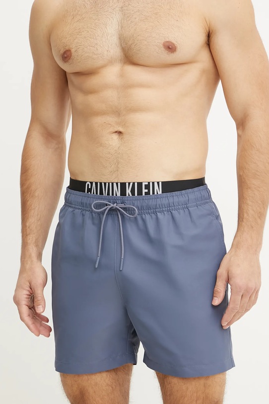 Calvin Klein szorty kąpielowe KM0KM01093 niebieski SS25