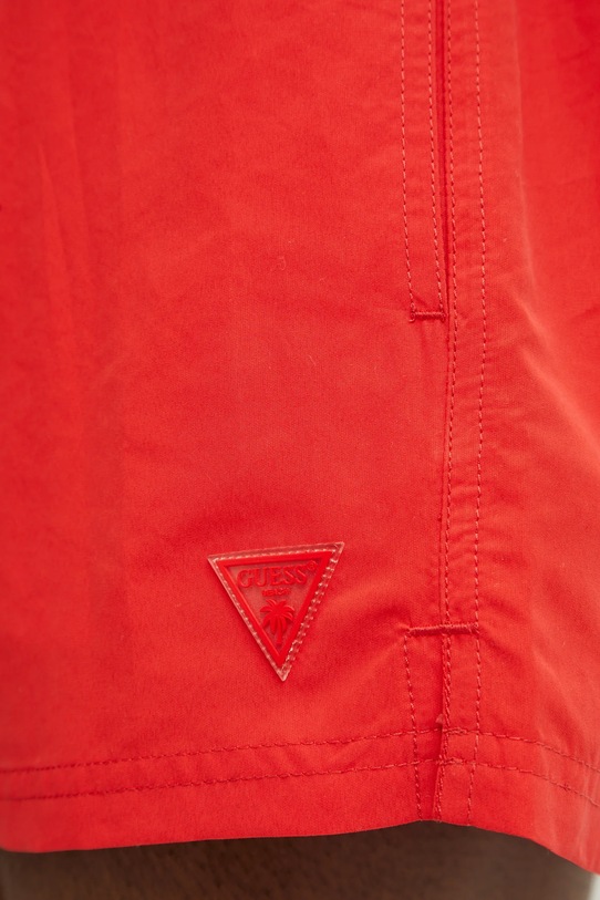 Odzież Guess szorty kąpielowe F4GT00.WG282 czerwony