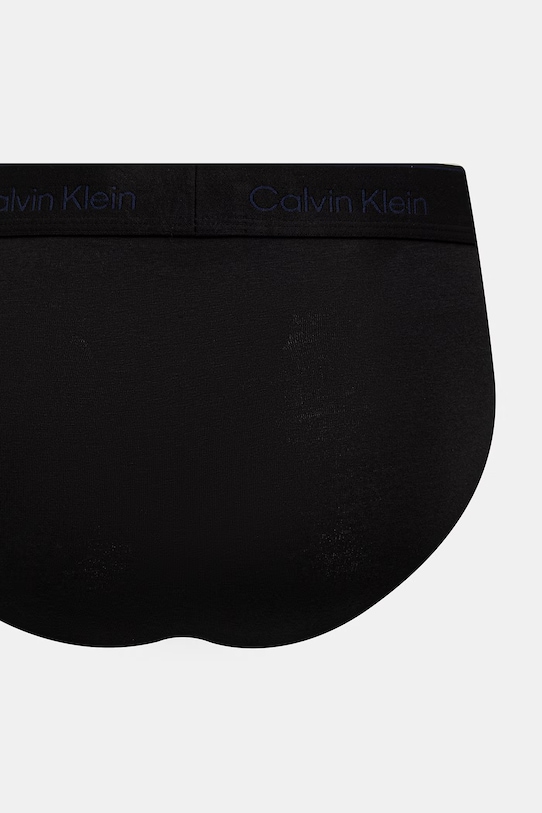 Calvin Klein Underwear priliehavé boxerky pánske bavlnené s elastanom 3-pak LV00NB4388 čierna