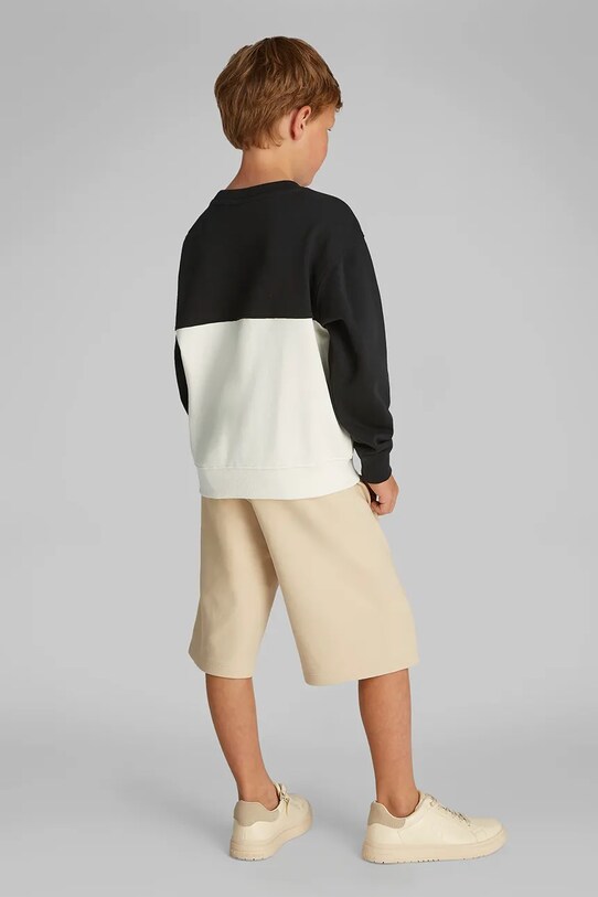 Detská bavlnená mikina Calvin Klein Jeans čierna IB0IB02470.104.116.PPYA