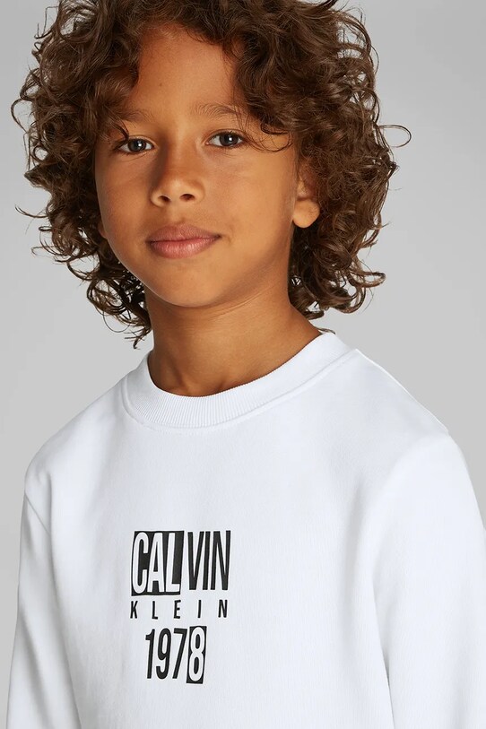 Calvin Klein Jeans bluza copii IB0IB02472.128.176.PPYA alb