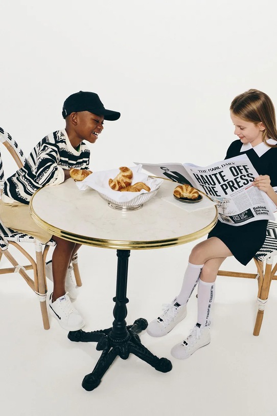 Παιδική μπλούζα Karl Lagerfeld μαύρο Z30429.162.174