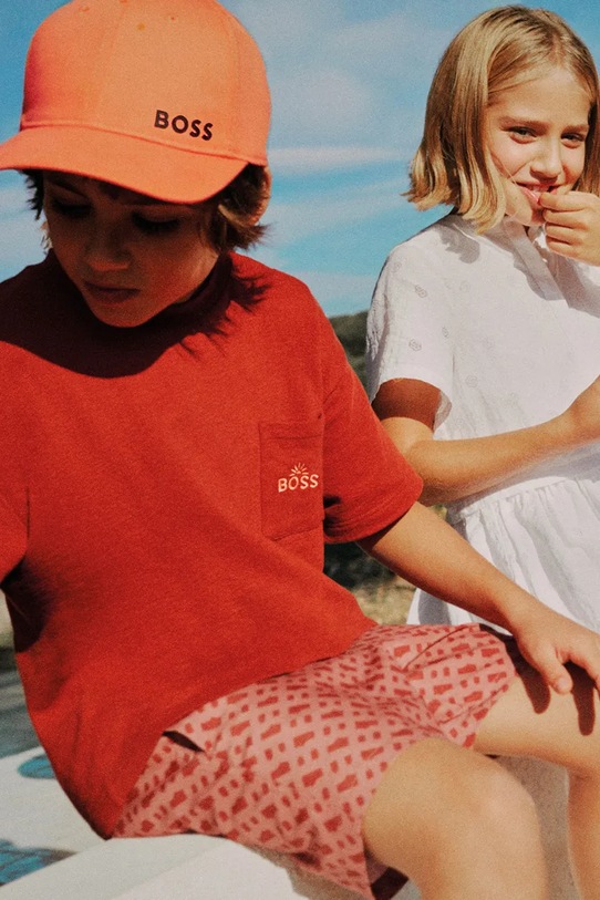 Дитяча бавовняна футболка BOSS J52029.114.150 помаранчевий