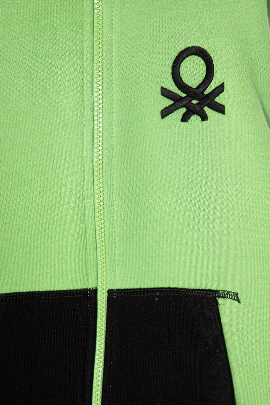 Мальчик Детская хлопковая кофта United Colors of Benetton 3J68C501B.G.Season.PPYA зелёный