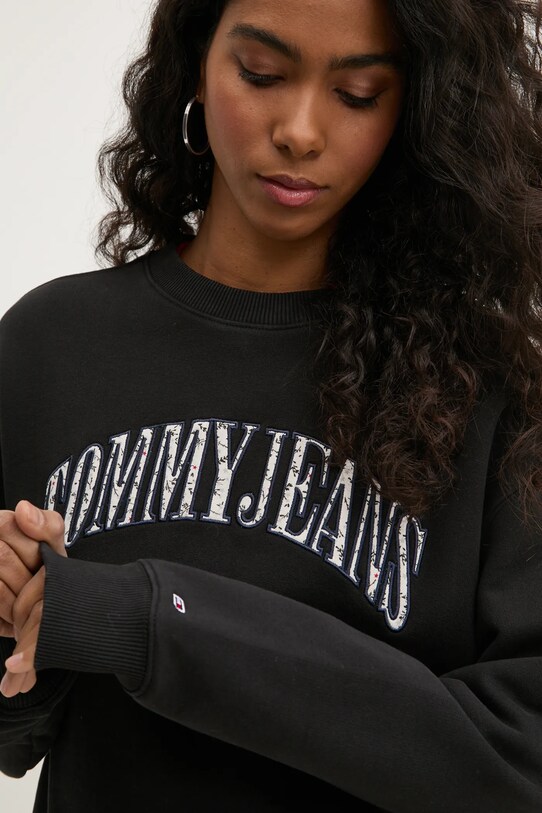 Tommy Jeans bluza czarny DW0DW20172
