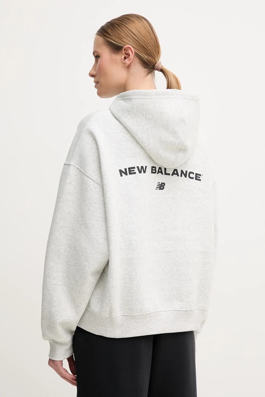 Oblečenie Mikina New Balance WT51518AHH sivá