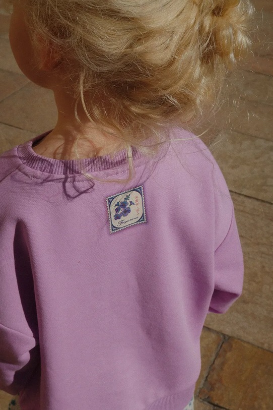 Konges Sløjd bluza bawełniana dziecięca RHW X KS LETTRE SWEAT OCS KS103611