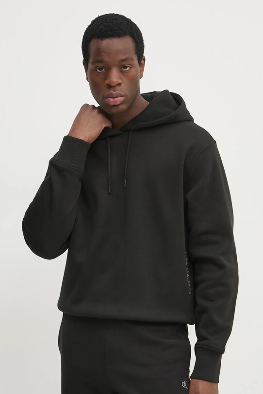 Mikina Calvin Klein Jeans s kapucí černá J30J326776