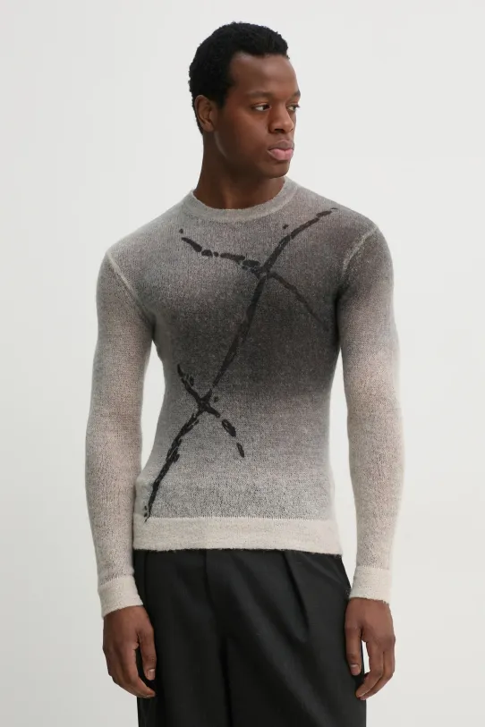 Pulover Heliot Emil krivi siva SS25.M.07.071.ST18