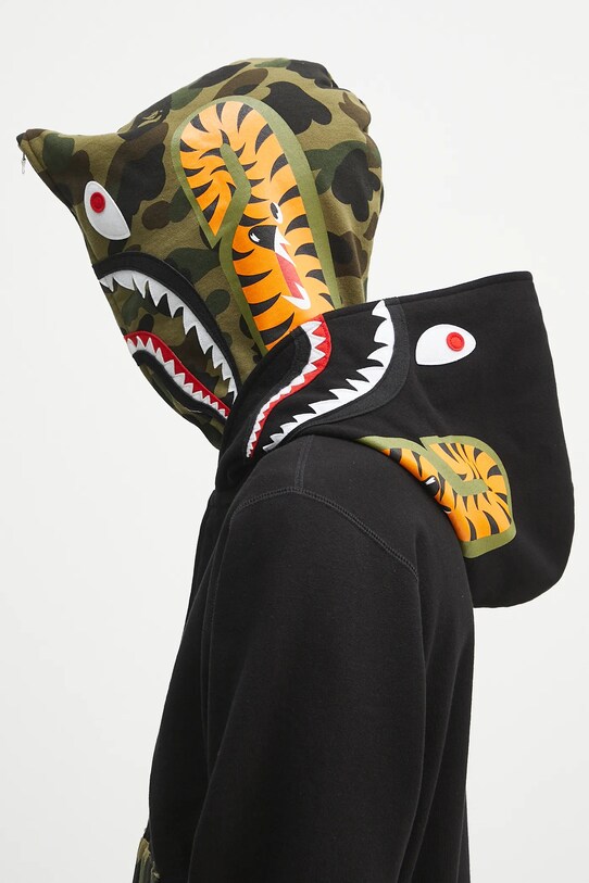 Хлопковая кофта A Bathing Ape 1st camo shark 1L30115007