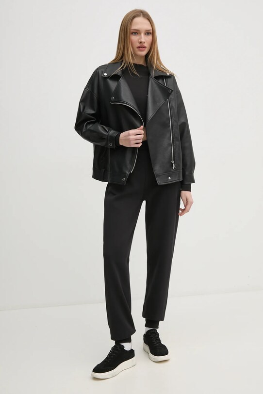 Бавовняний лонгслів Calvin Klein Jeans J20J224991 чорний SS25