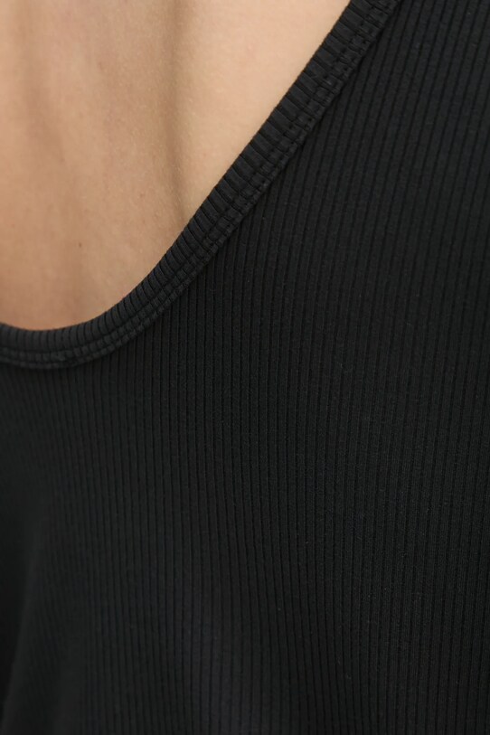 Футболка Calvin Klein K20K208244 чёрный