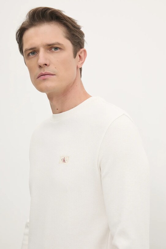 Хлопковый лонгслив Calvin Klein Jeans бежевый J30J327117