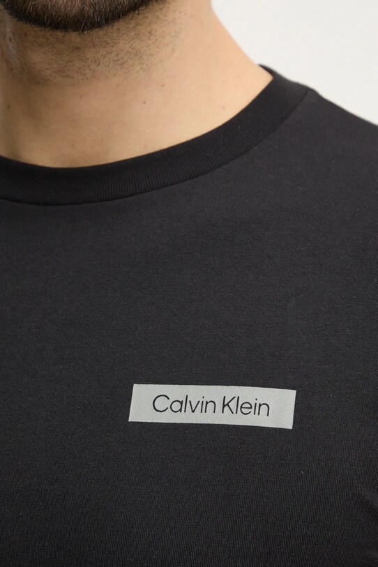 Футболка Calvin Klein чорний K10K113801